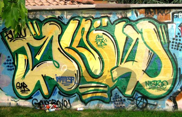BLOW: SUMMER06